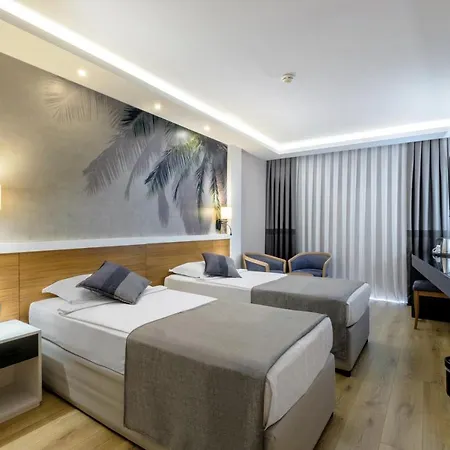 Alba Üdülőközpont 5*