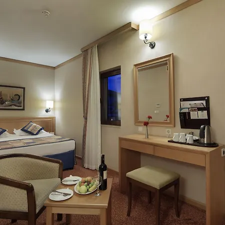 Üdülőközpont Alba 5*